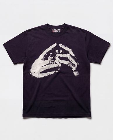 Peekaboo T-shirt